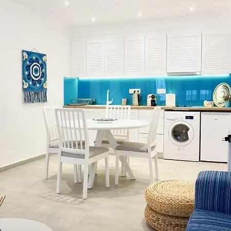 아파트 Cycladic Style Apt In 아테네